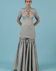 Adaa Kurta