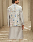The Ivory-Hued Aari Jodhpuri Jacket