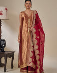 'Khwaab Ki Kahaani' Kurta Set
