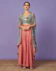 Sequence Open Cape Set
