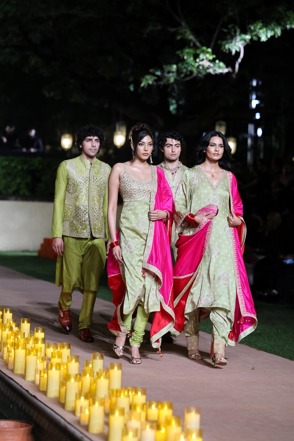 The Noorani Kurti Set
