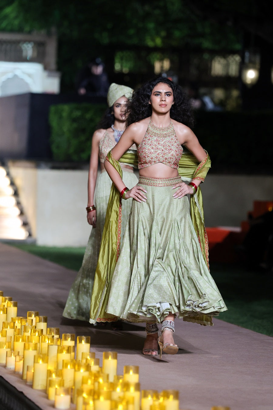 Ghagri Lehenga
Set