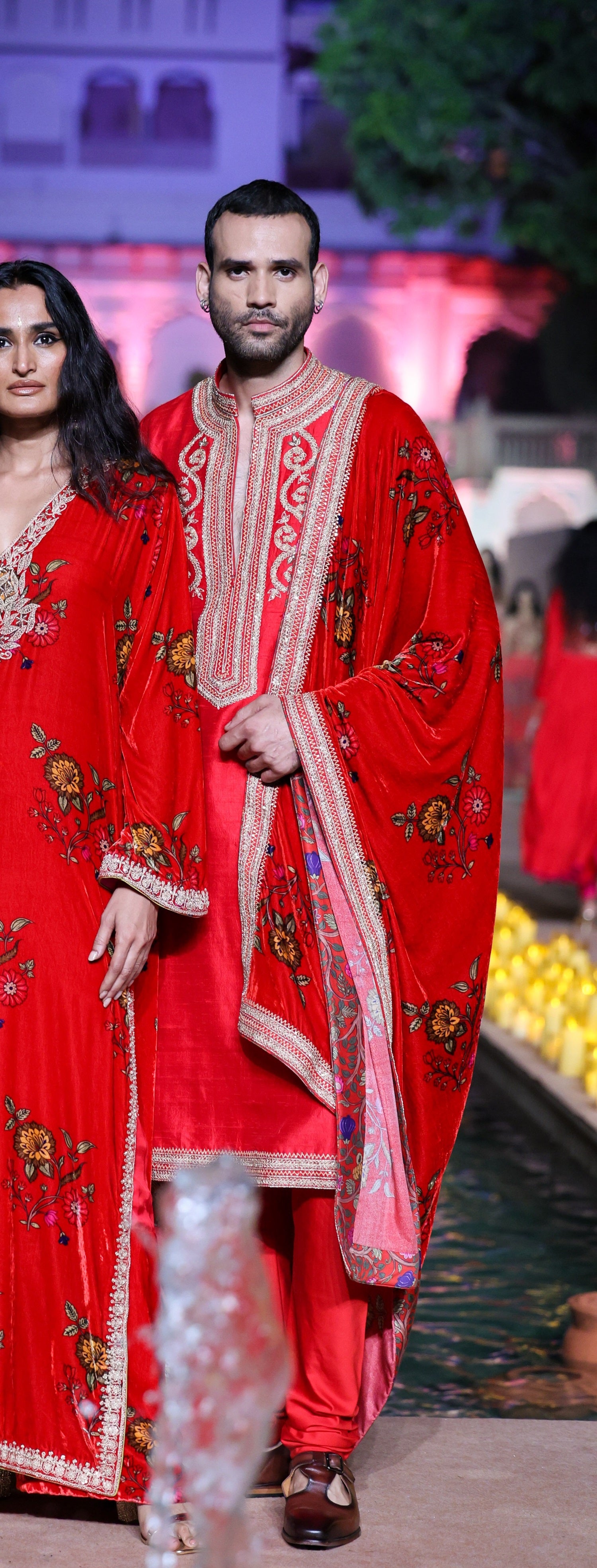 Surkh Laal Dushala Kurta set