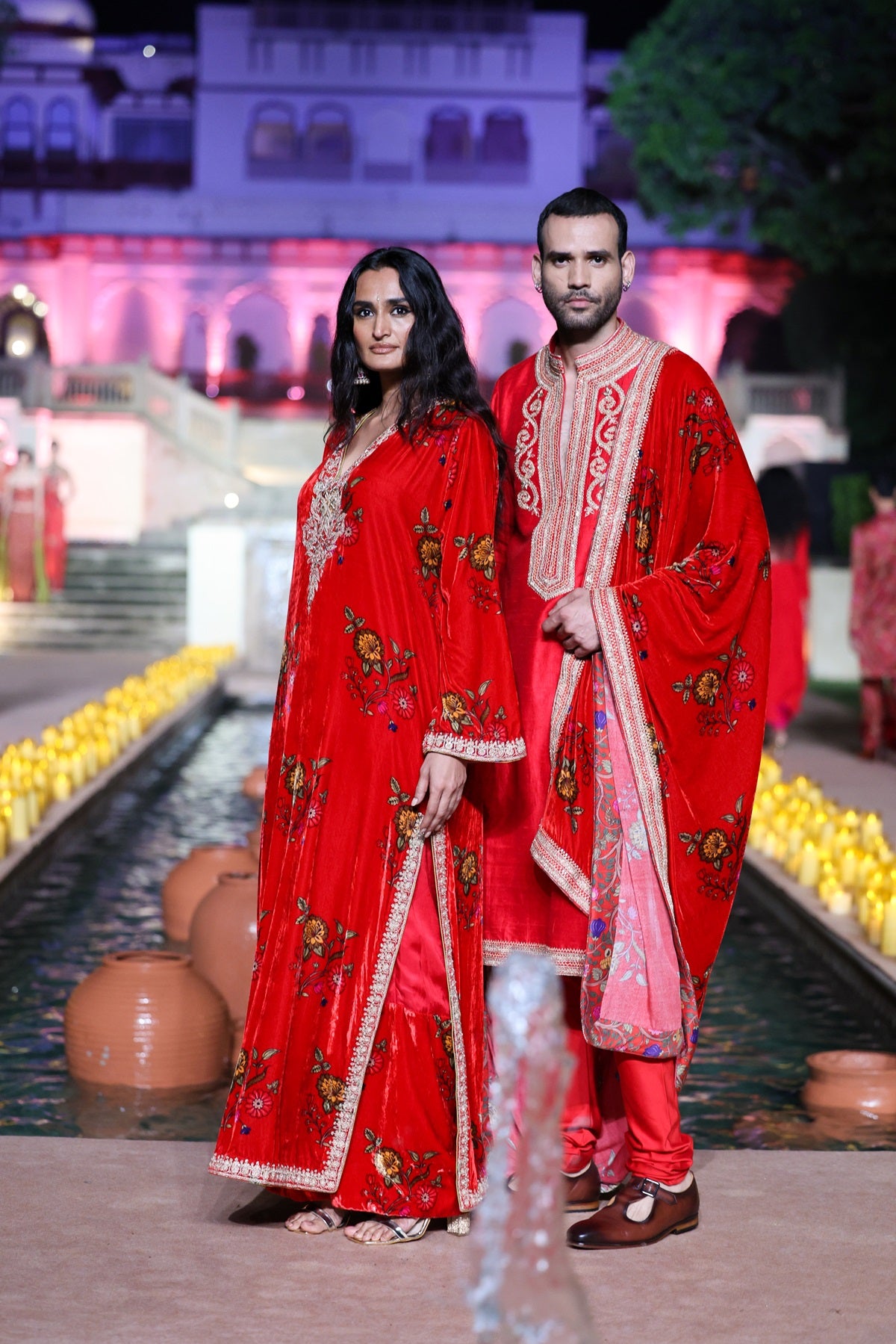 Surkh Laal Dushala Kurta set