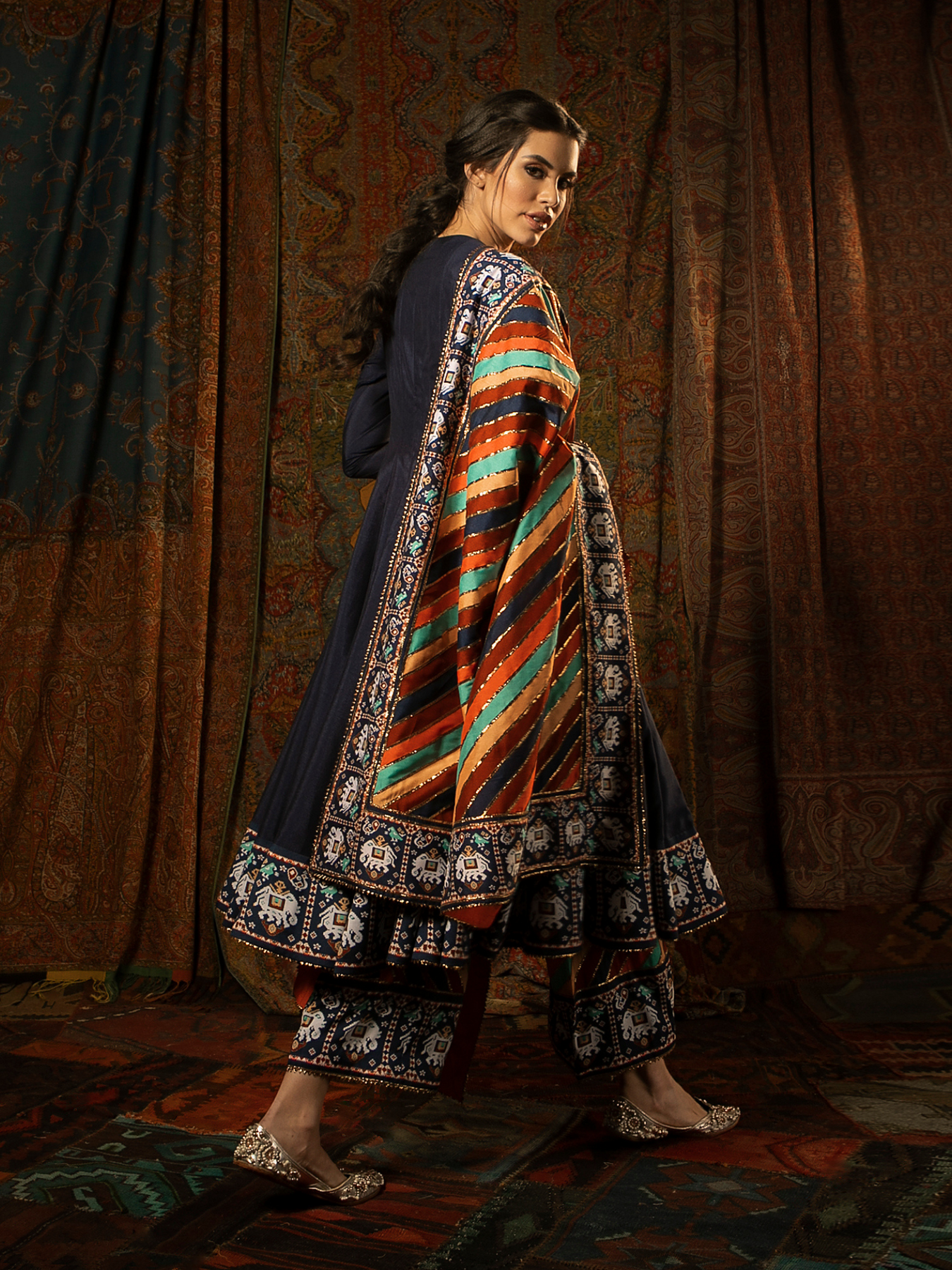 Patola Kalidaar Set