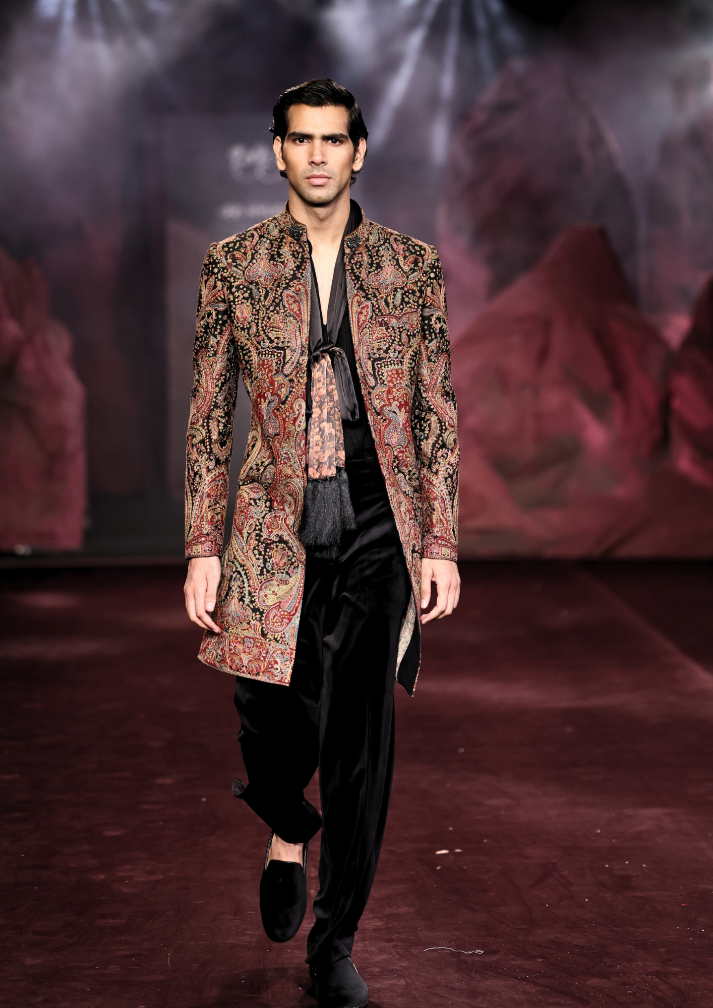 Ebon Sherwani Set
