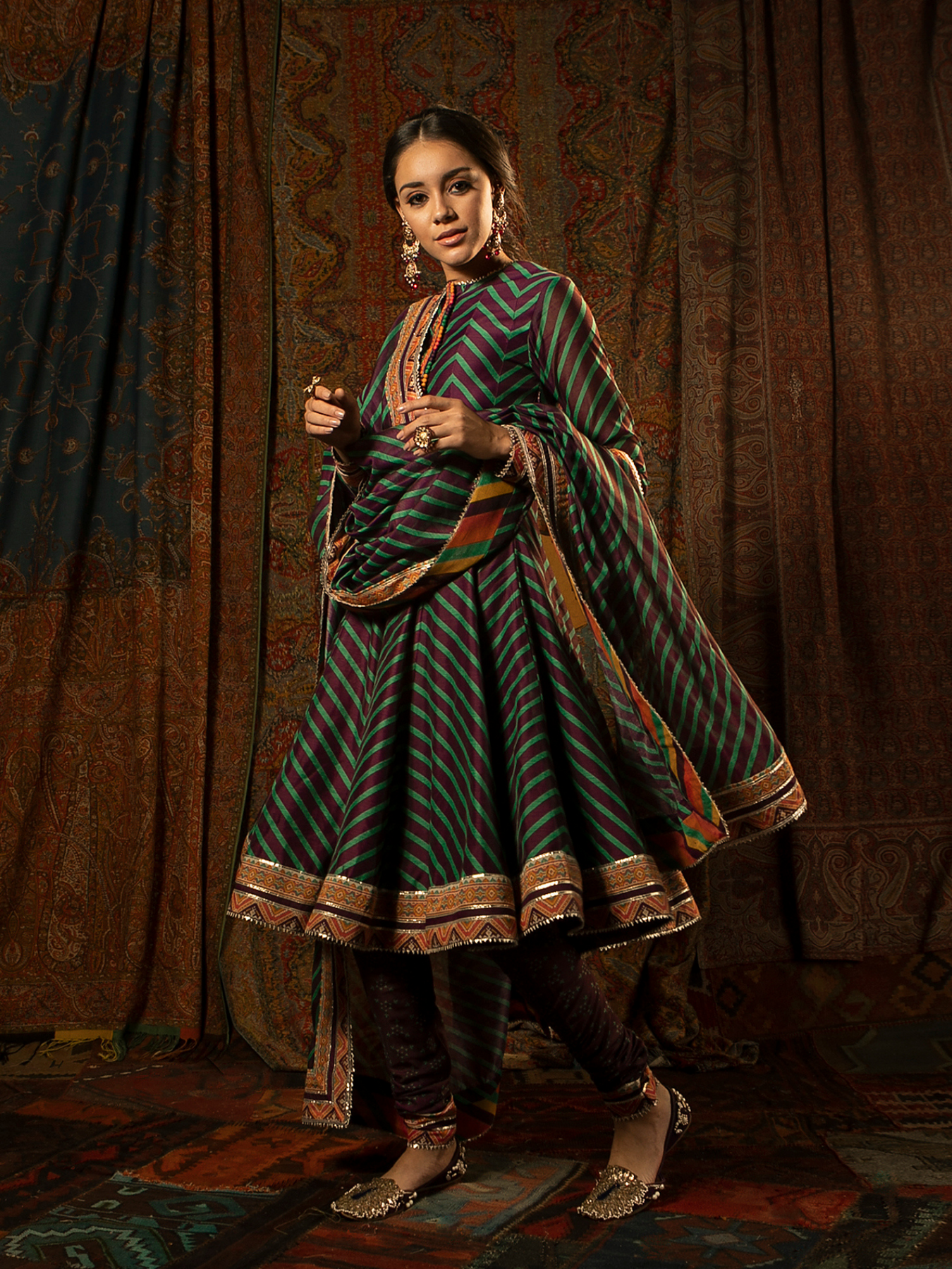 Jamun Mid-Length Kalidaar Set