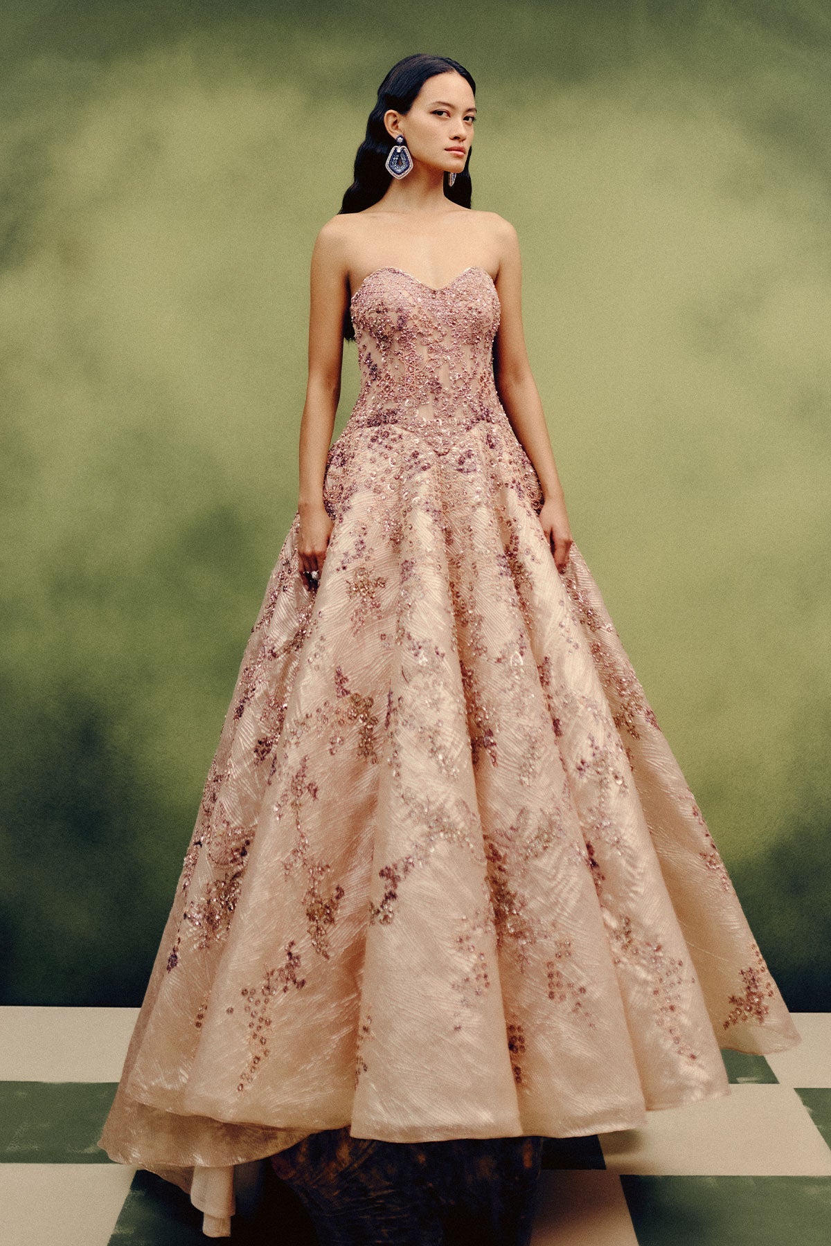 Aurum Ãclat Gown