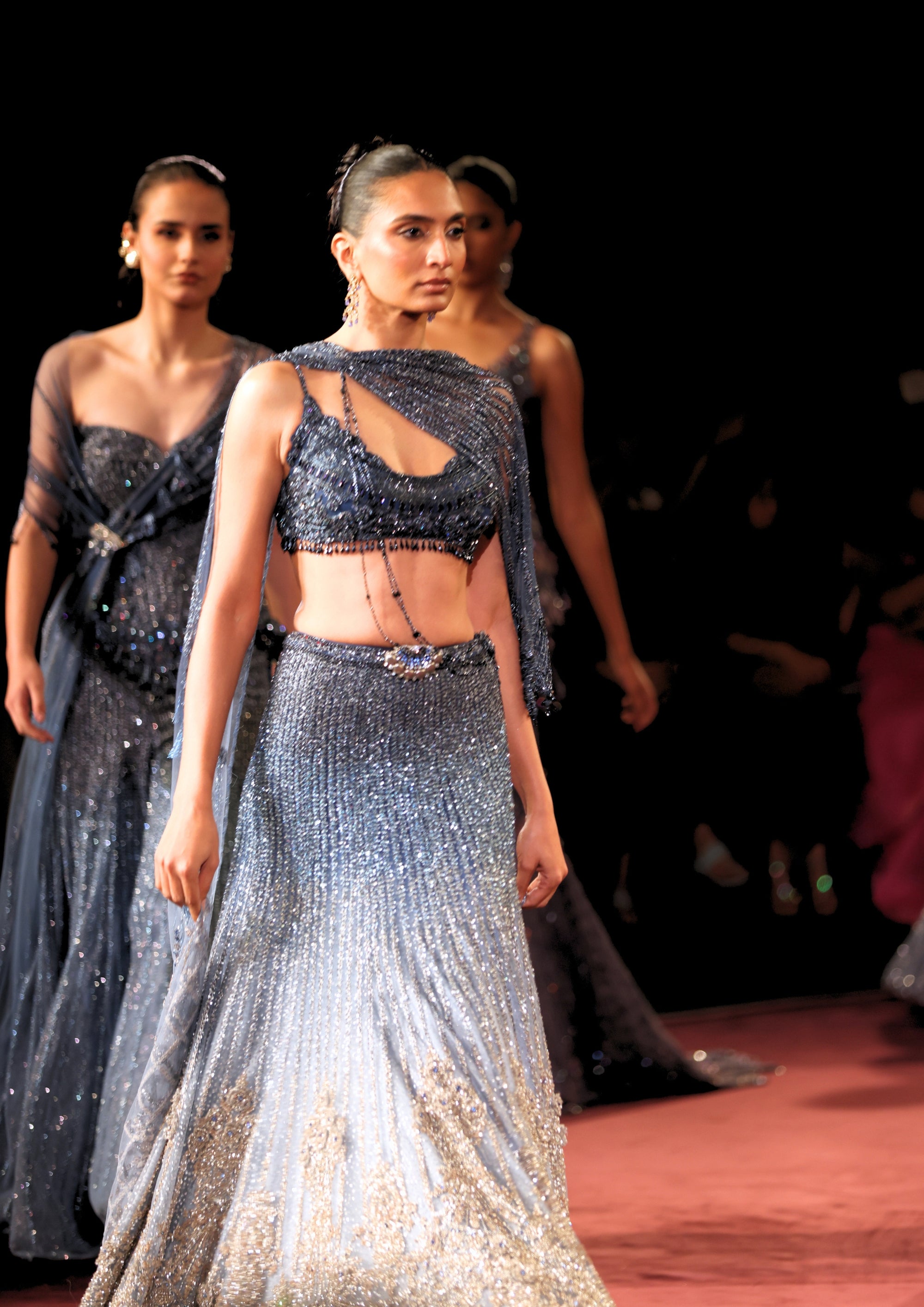 Neel Aabha Lehenga