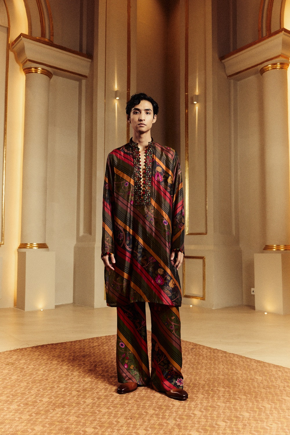 Classis Kurta Set