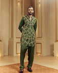 Kachha Aam Classic Kurta Set