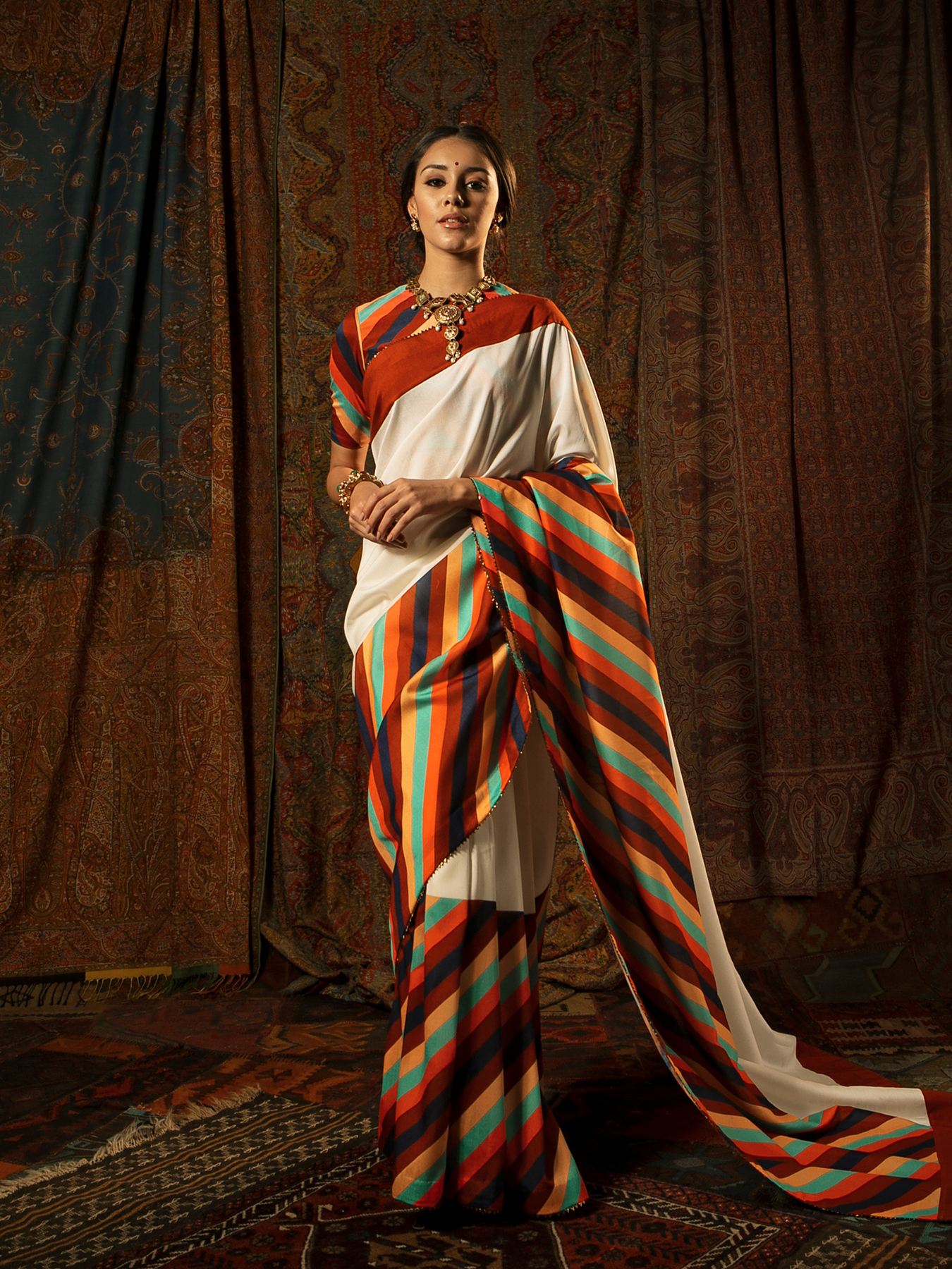 Ketki Saree &amp; Blouse Set