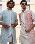 Rose Creeper With Floral Buttis Bandi