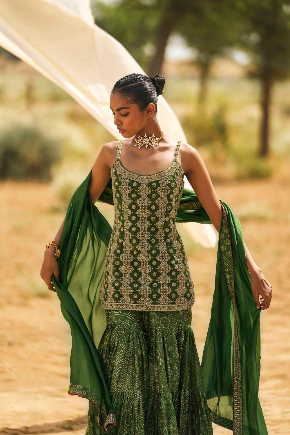 Noor Set