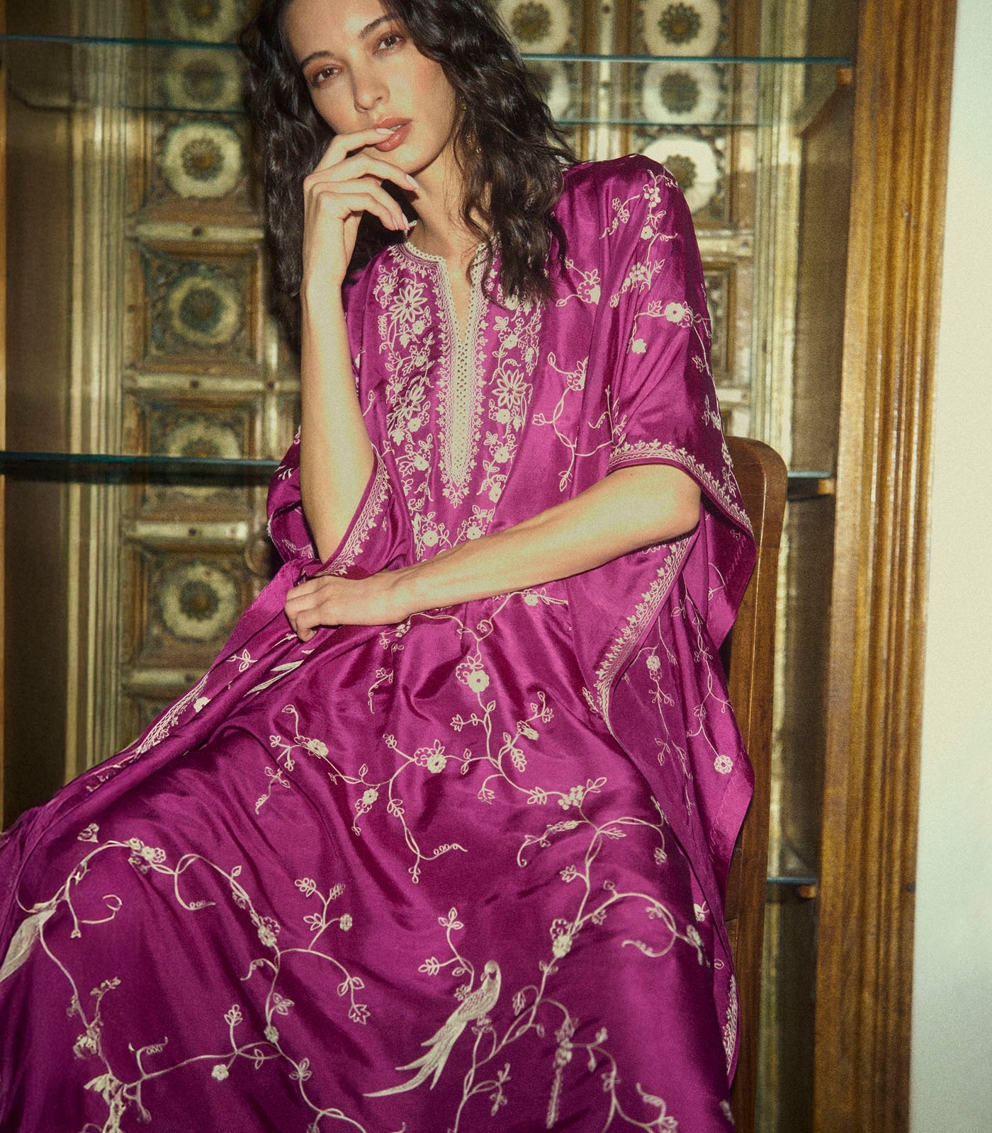 Aari Thread Work Kaftan Set - Magenta