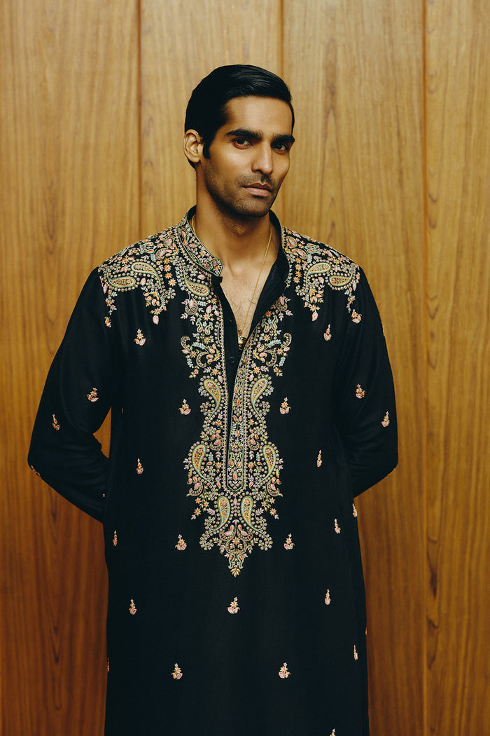 The Vesper Kurta Set