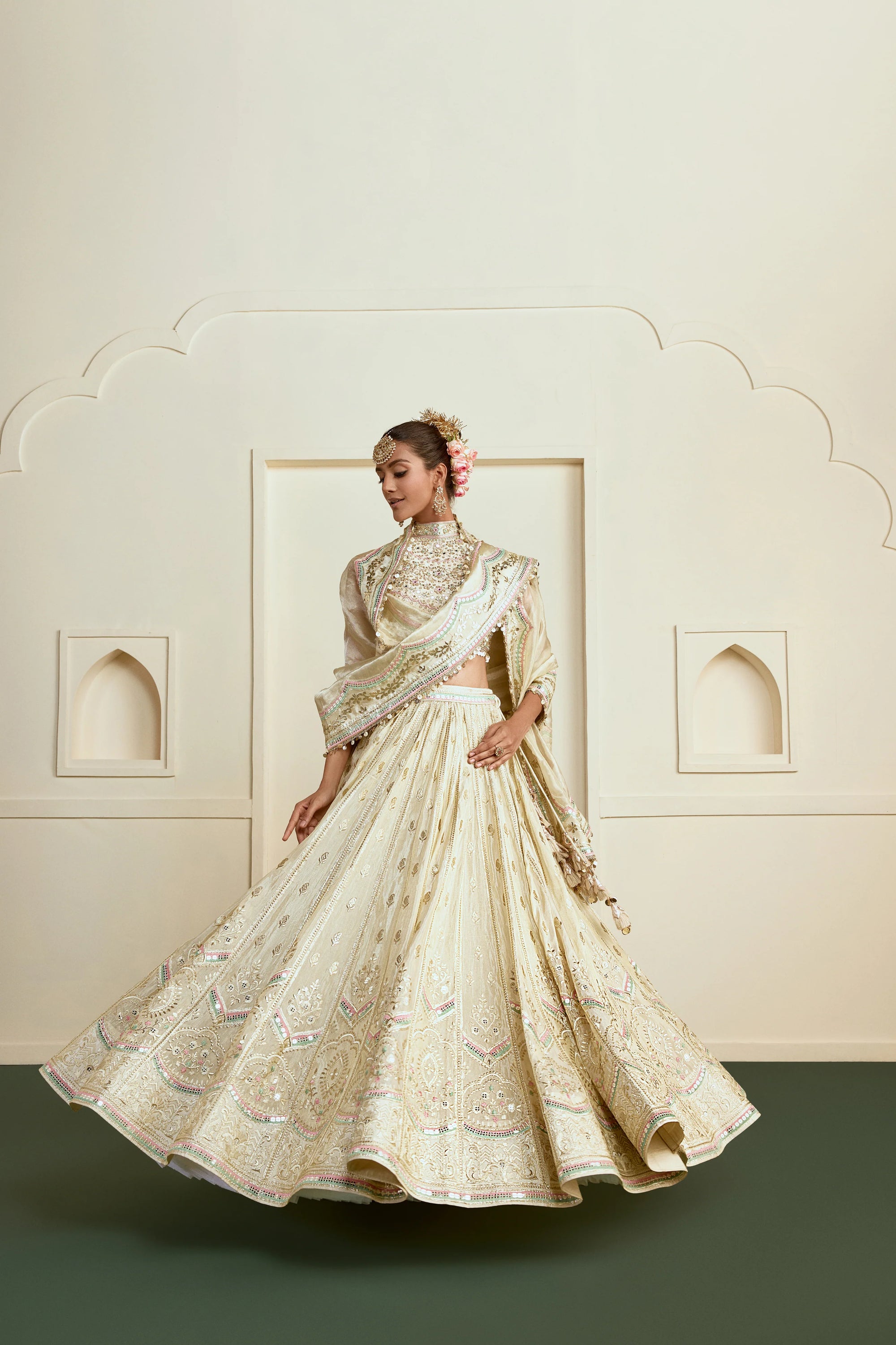Aabira Lehenga Set - Gold