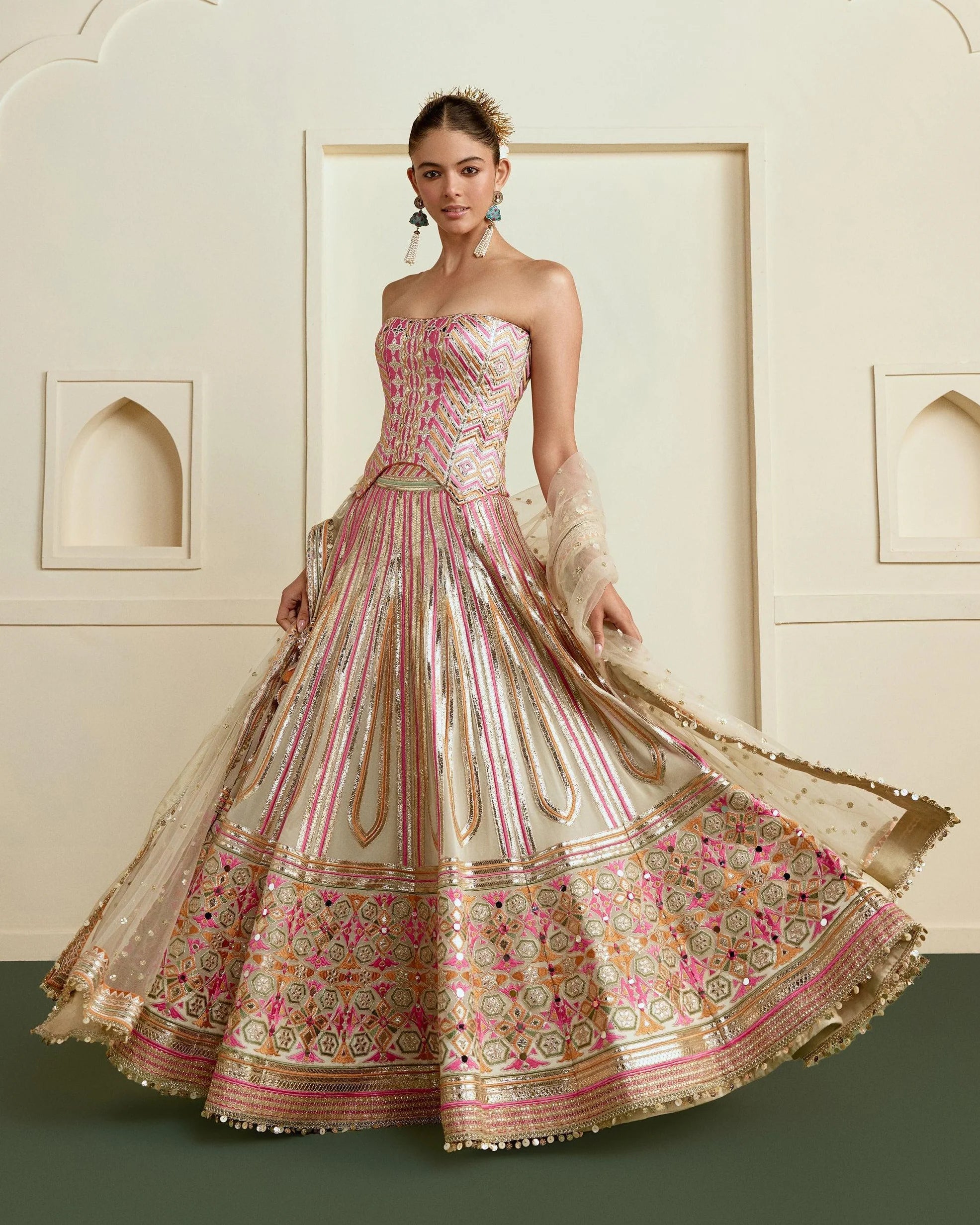 Ameesha Lehenga Set - Beige