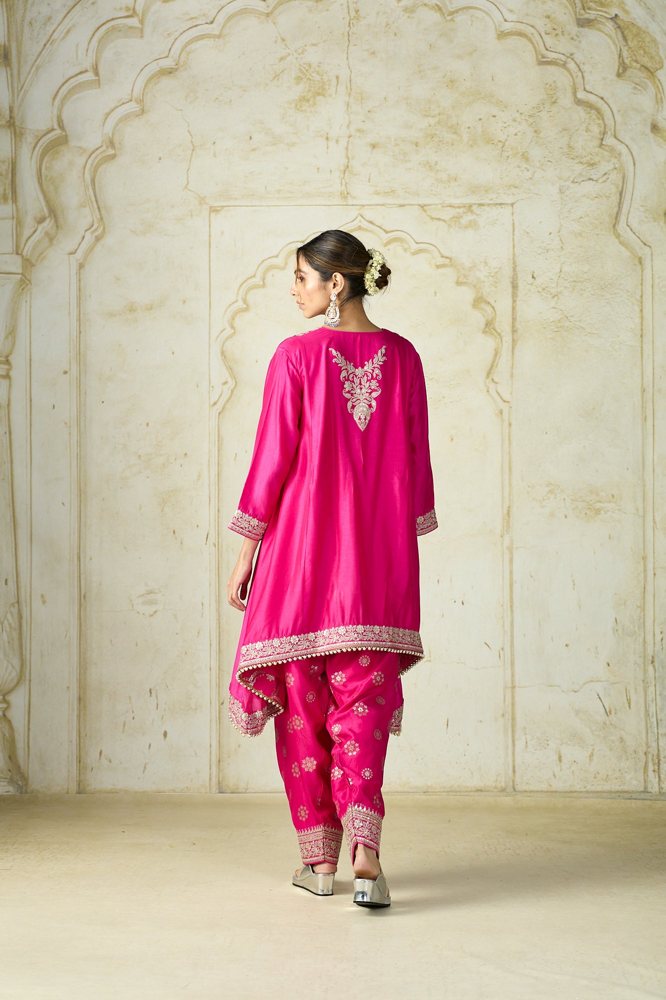 Nadia Farshi Set