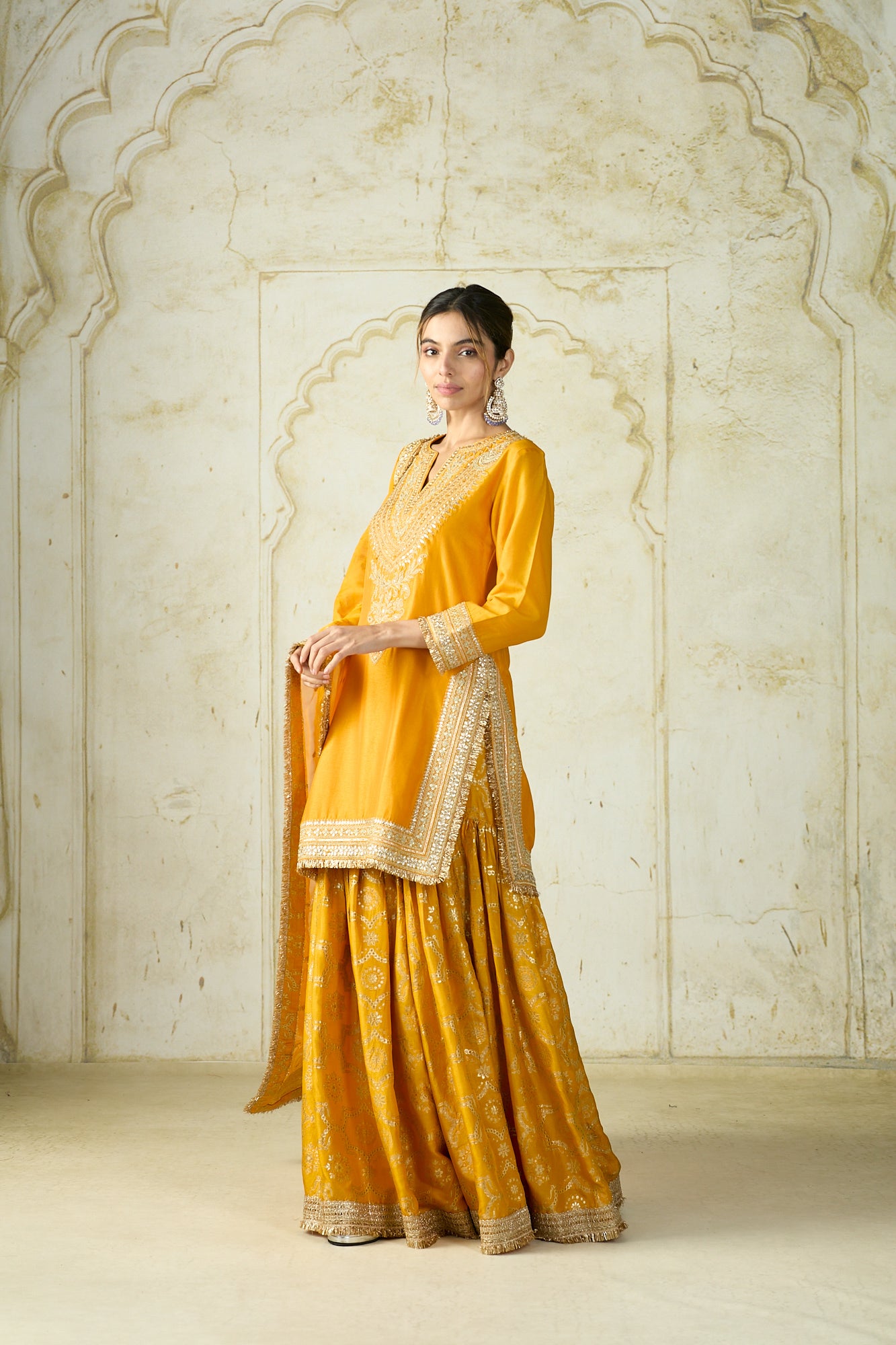 Ameena Sharara Set
