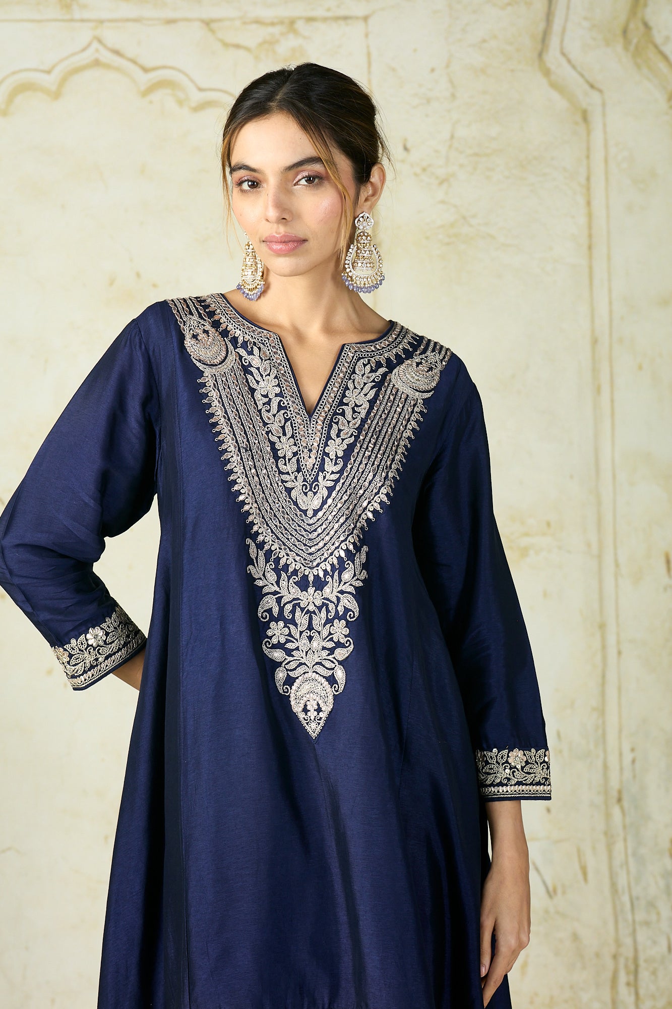 Nadia Farshi Set