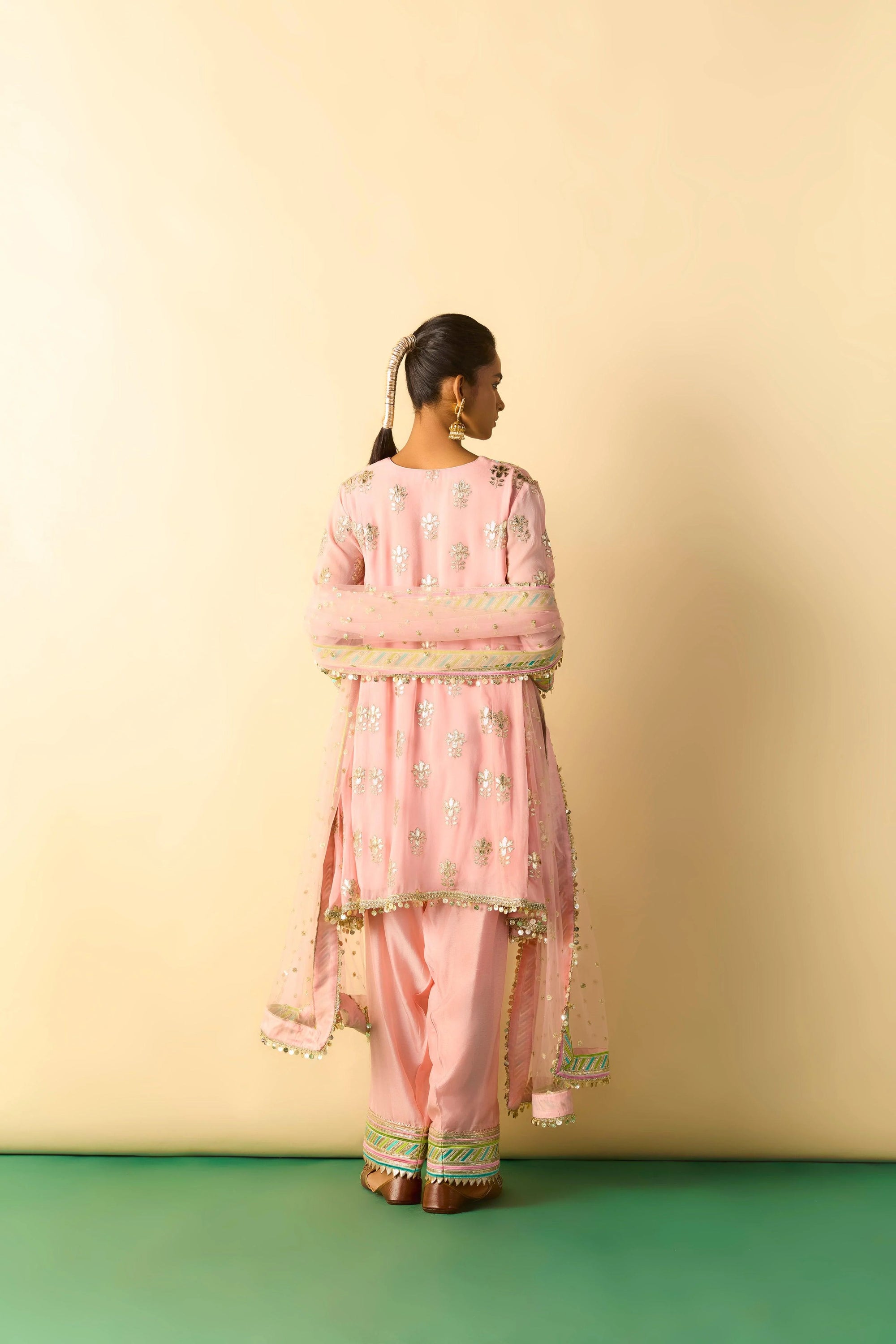Zarnish Farshi Set - Soft Pink