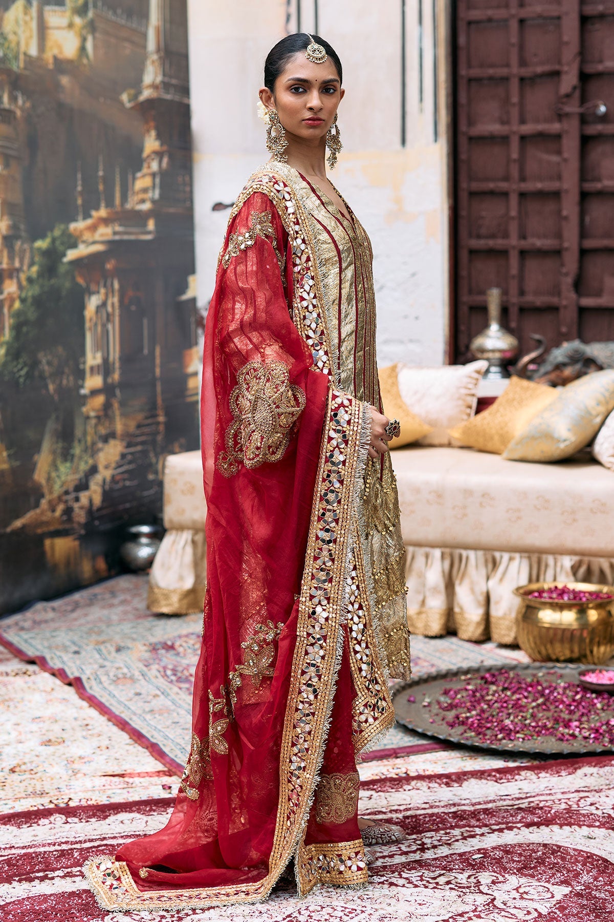 Suvarna Suit