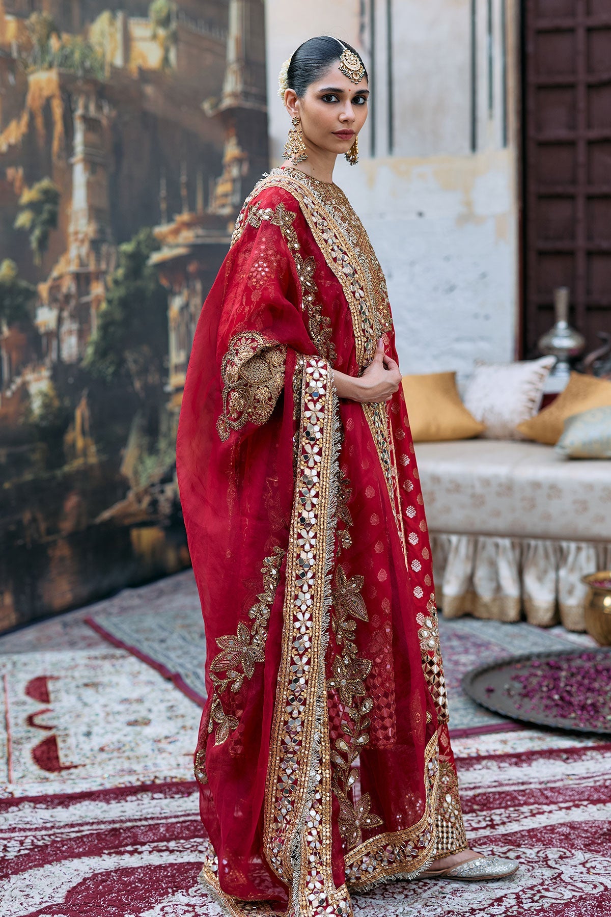 Lohita Suit