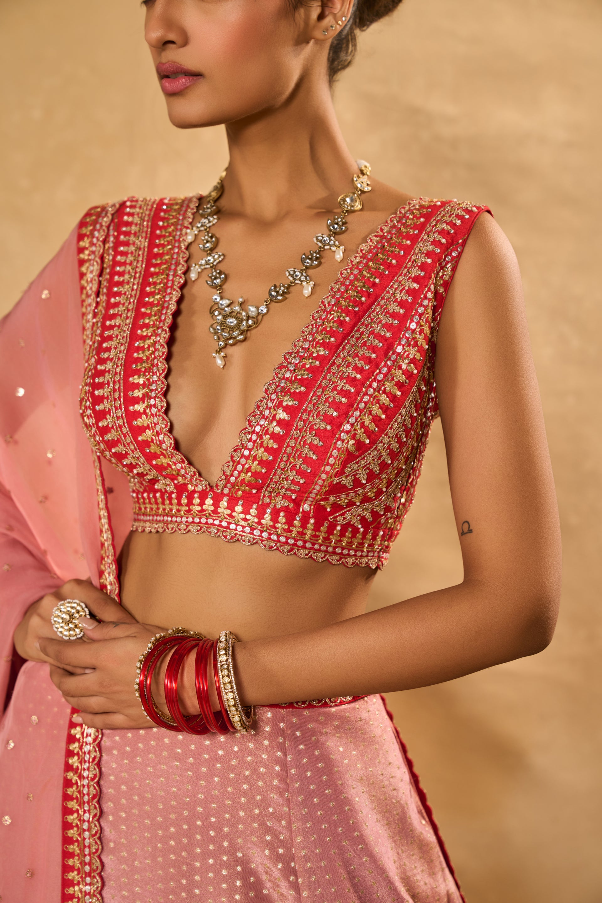 Mina Daman Lehenga