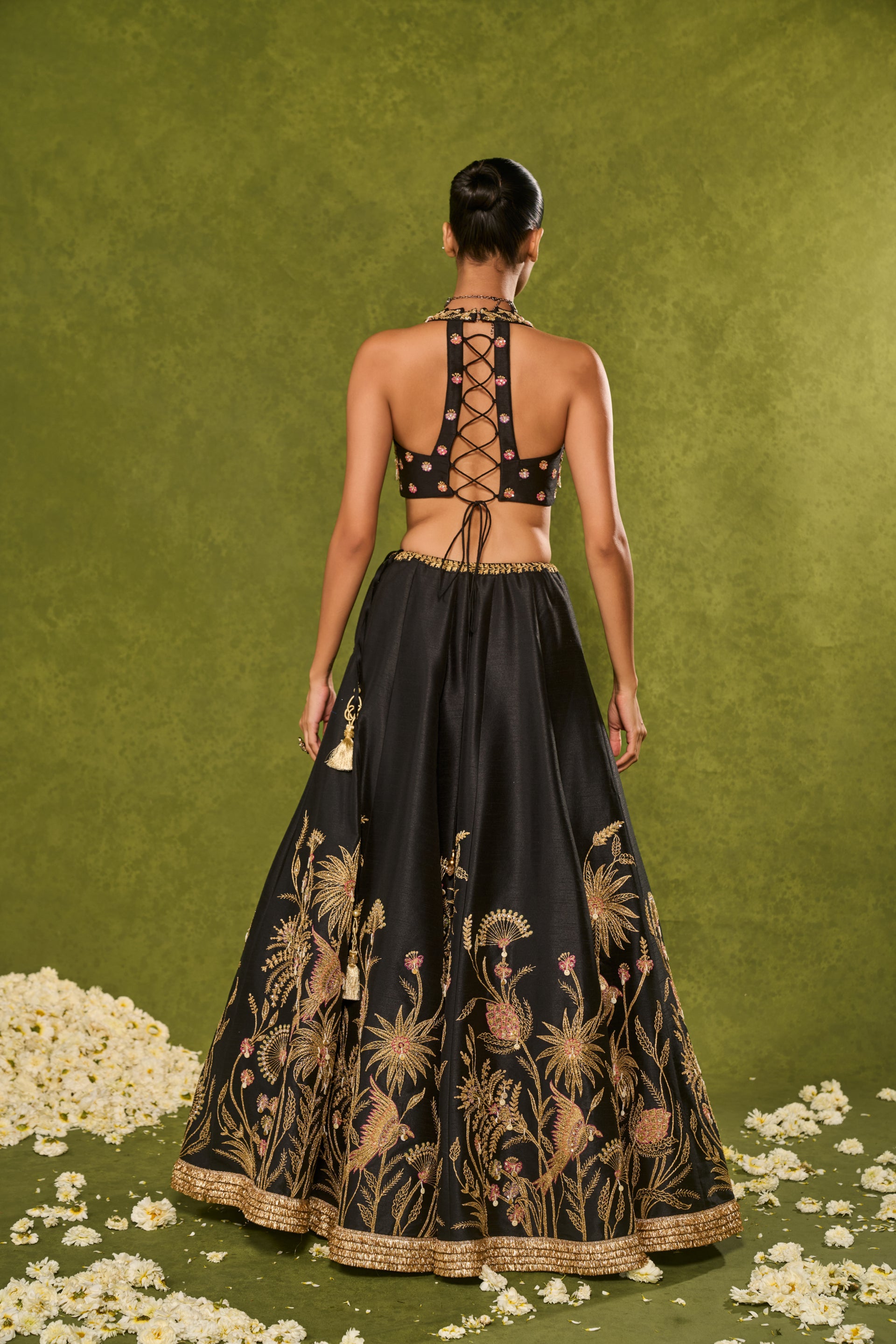 Huda Lehenga