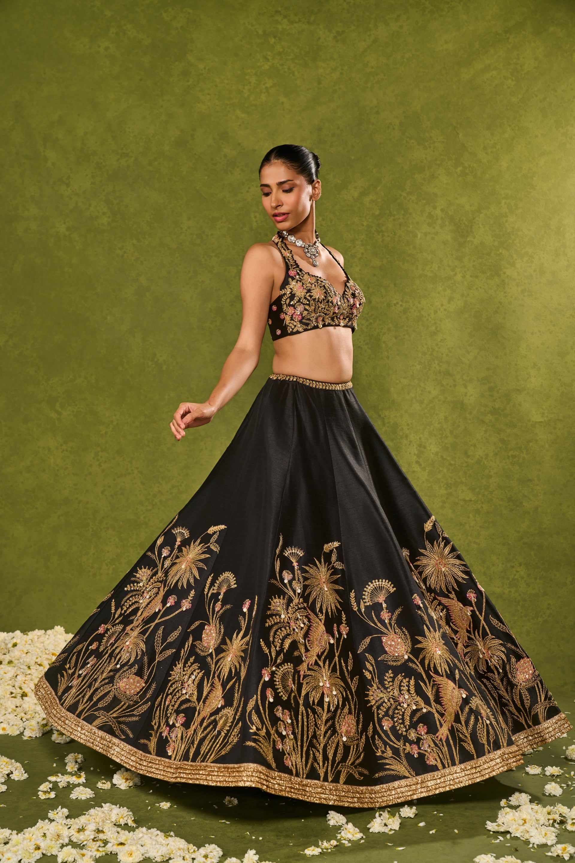 Huda Lehenga