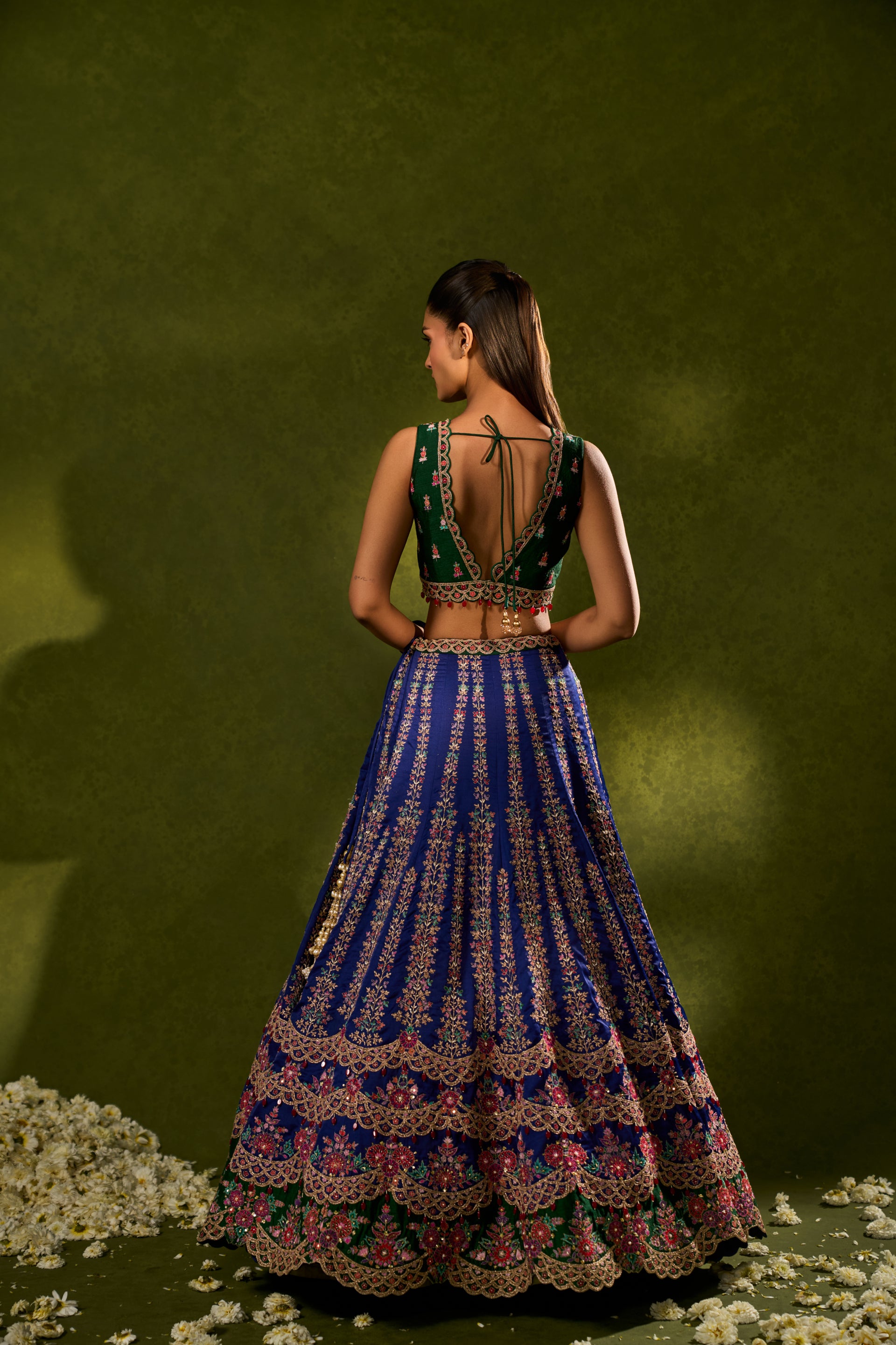 Oorja Lehenga