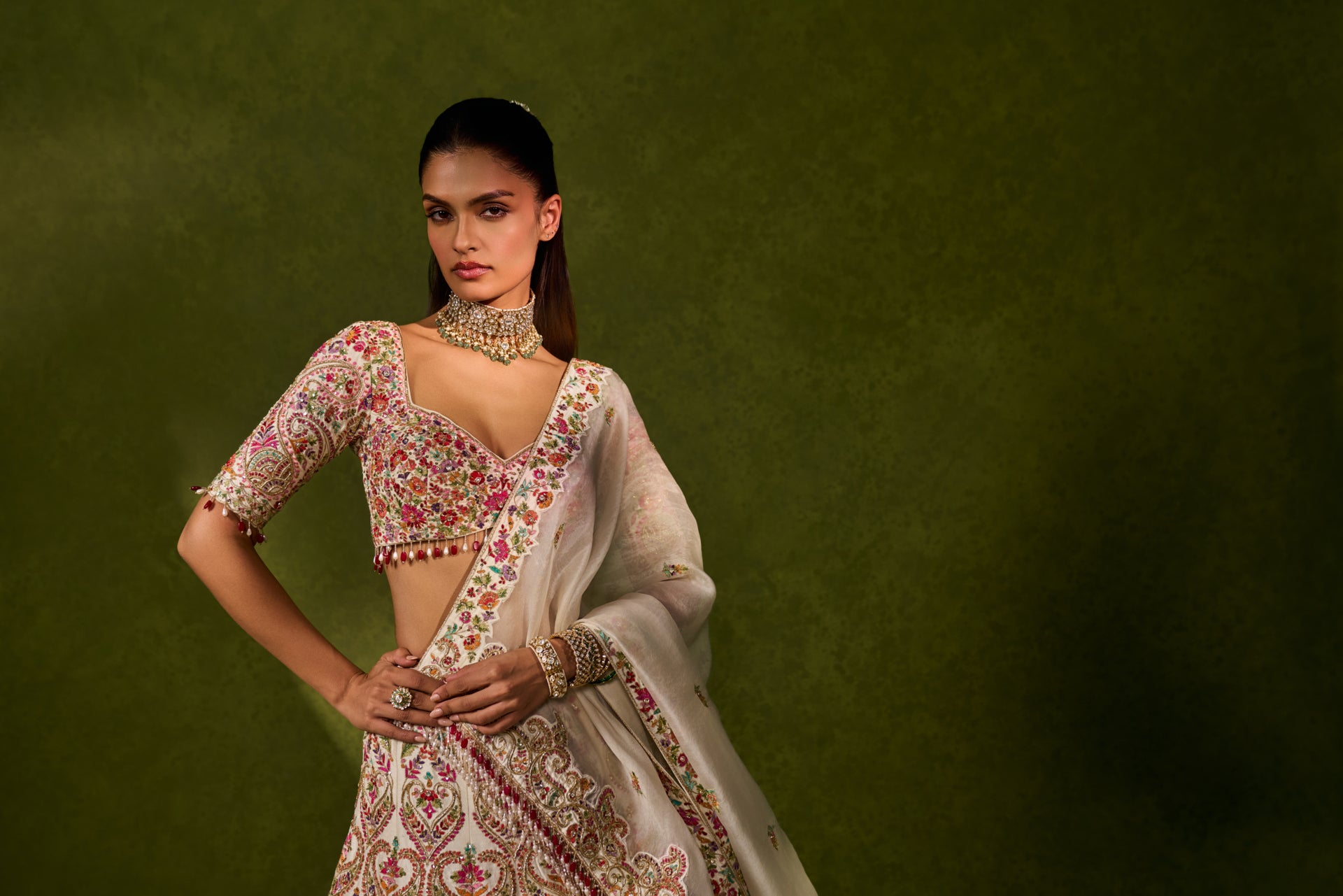 Saisha Lehenga