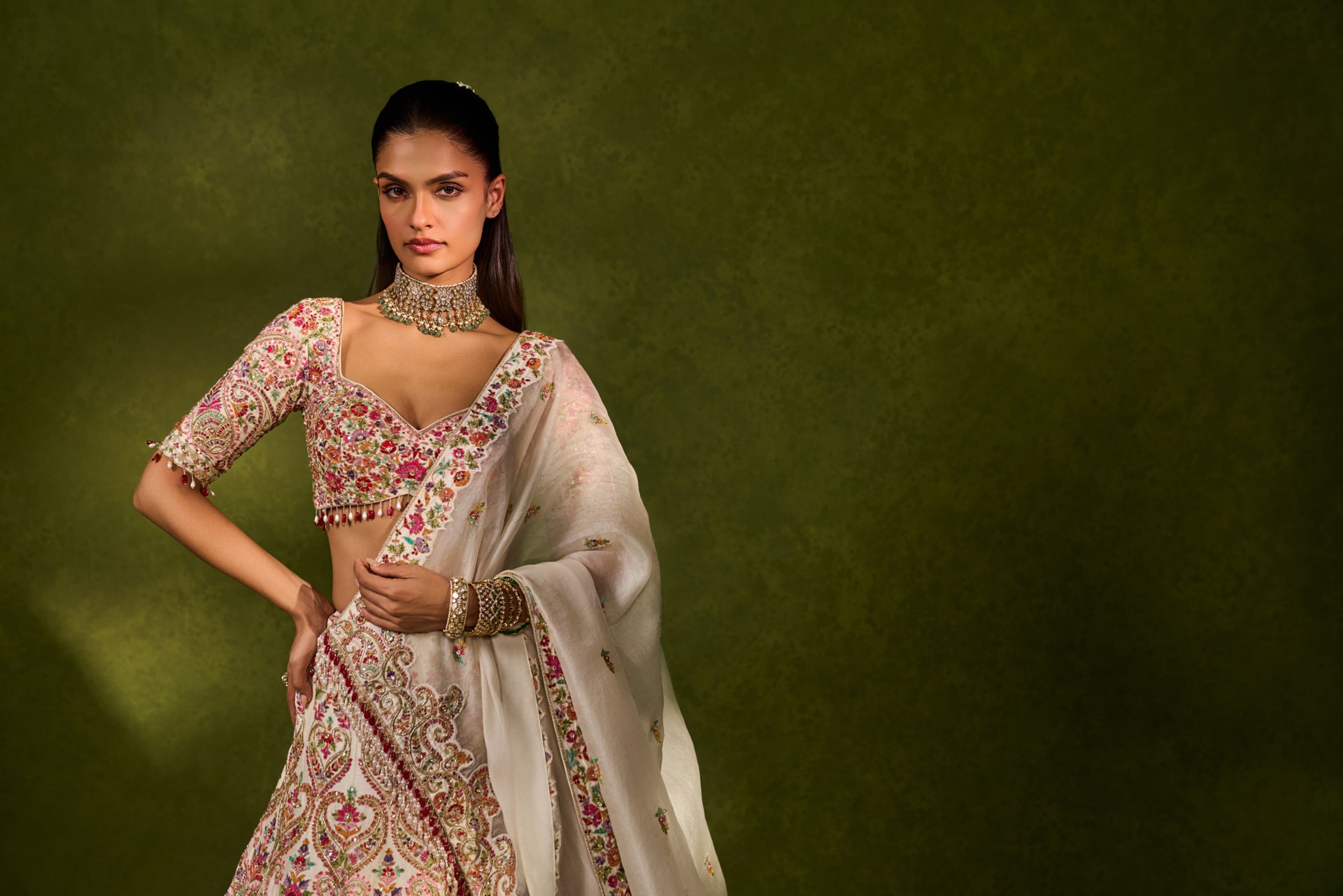Saisha Lehenga