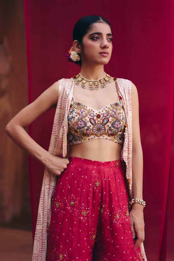 Bandhani Cape Set