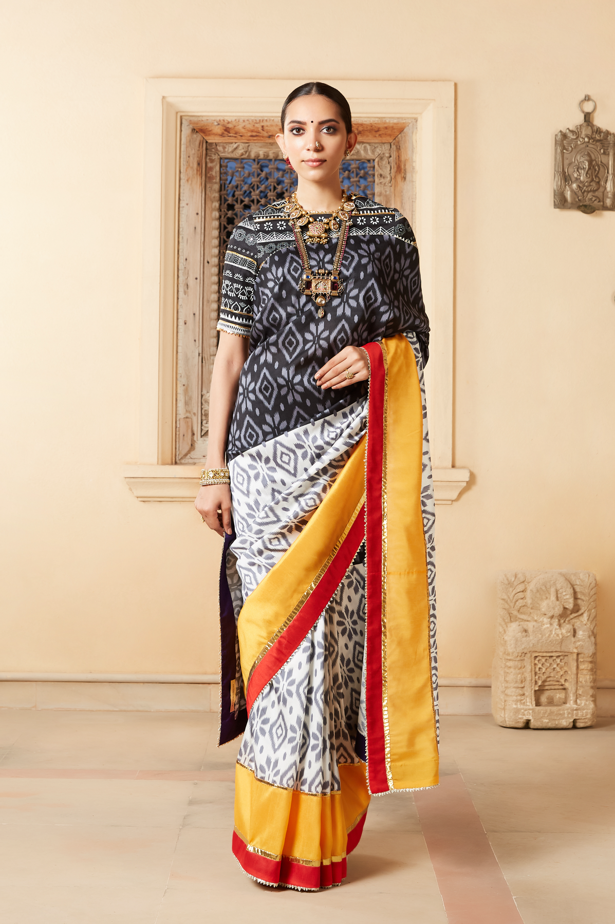 Chitra Saree With Blouse