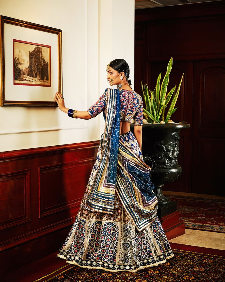 Ayra Lehenga