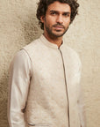 The Modern-Minimalist Jacket