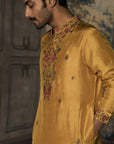 The Saada Phoolbagh Amber Kurta Set