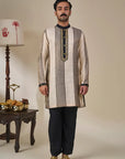 Palm Pillar Black & White Kurta Set