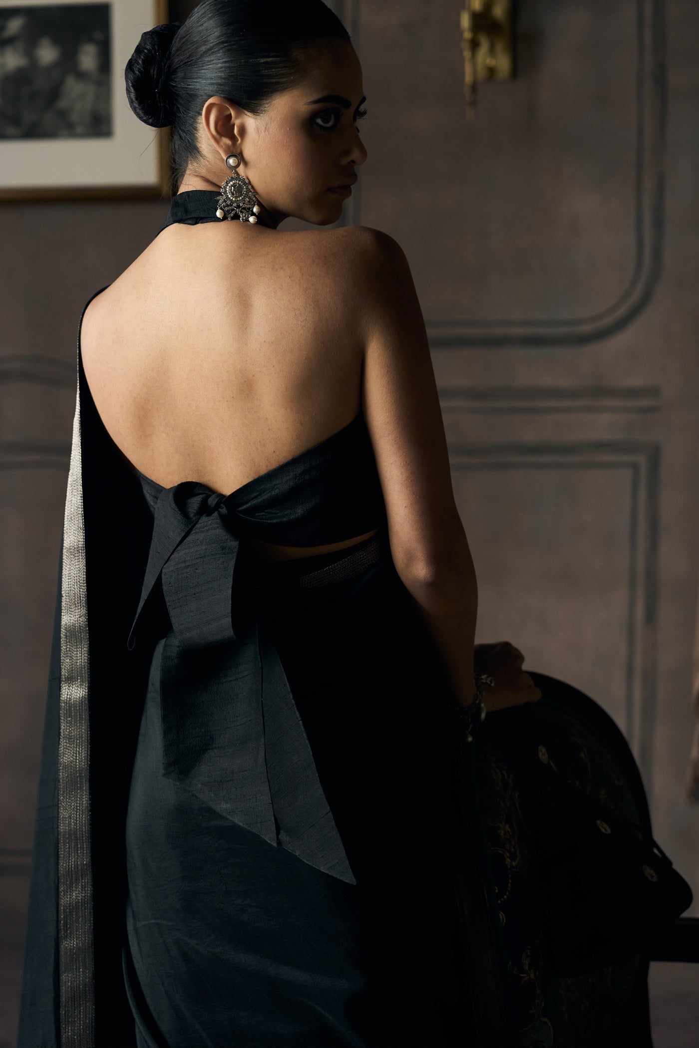 The Noir Classic Bow Saree