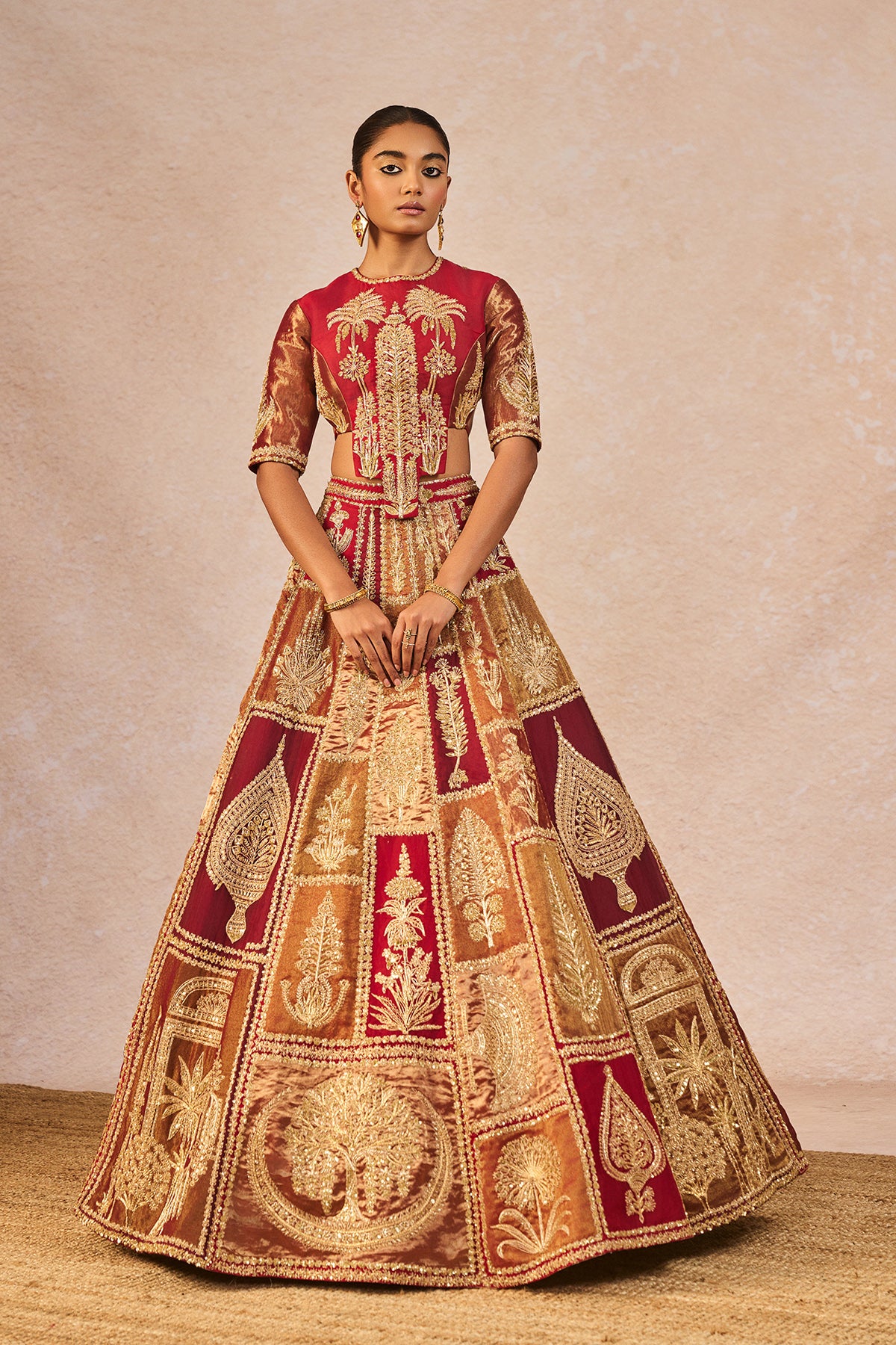 Dil Ke Pass Lehenga