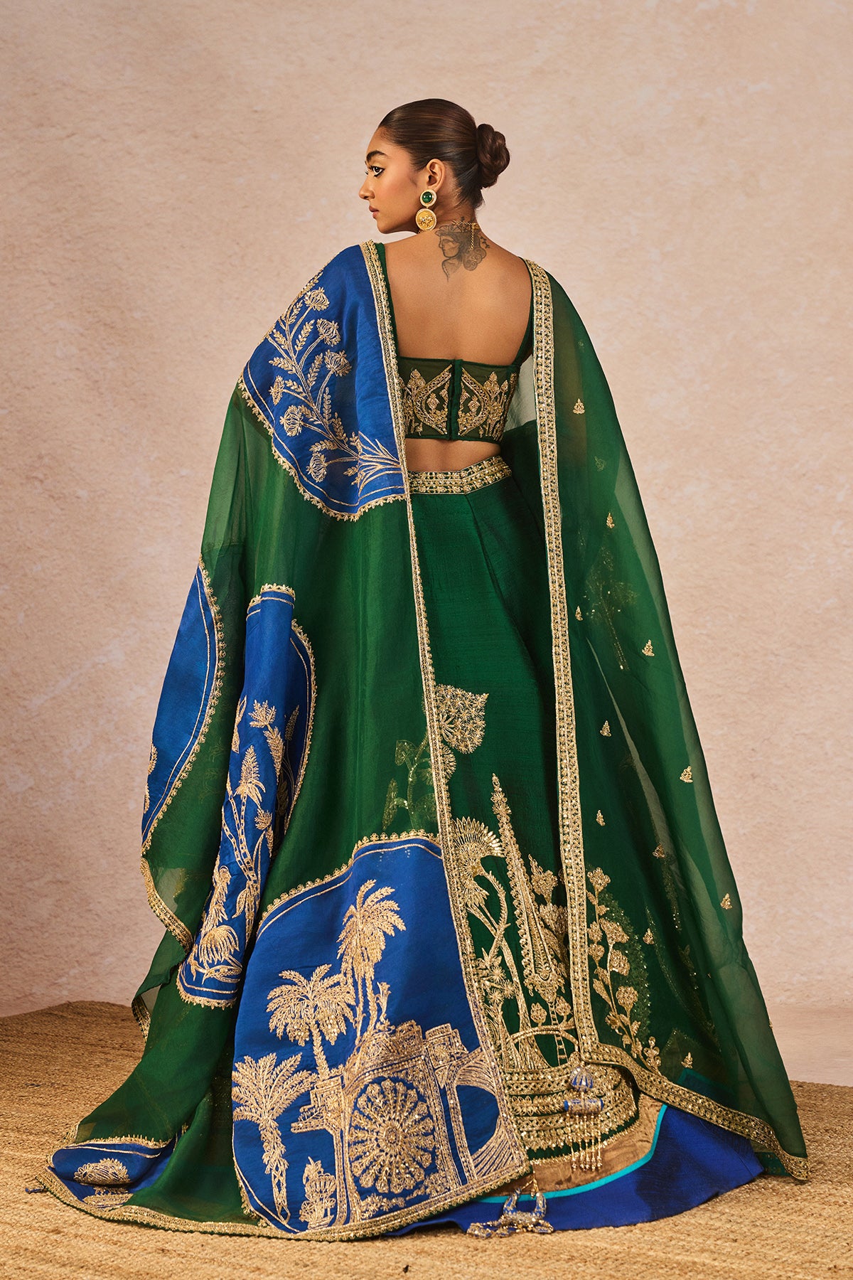 Mehendi Rachke Lehenga