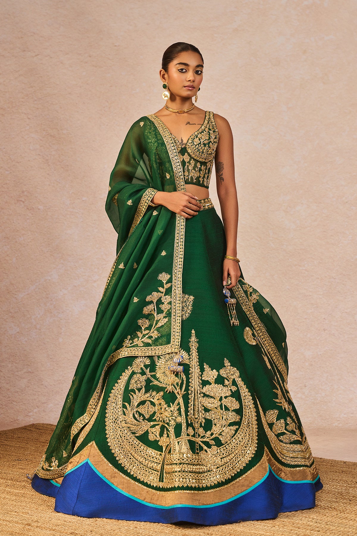 Mehendi Rachke Lehenga