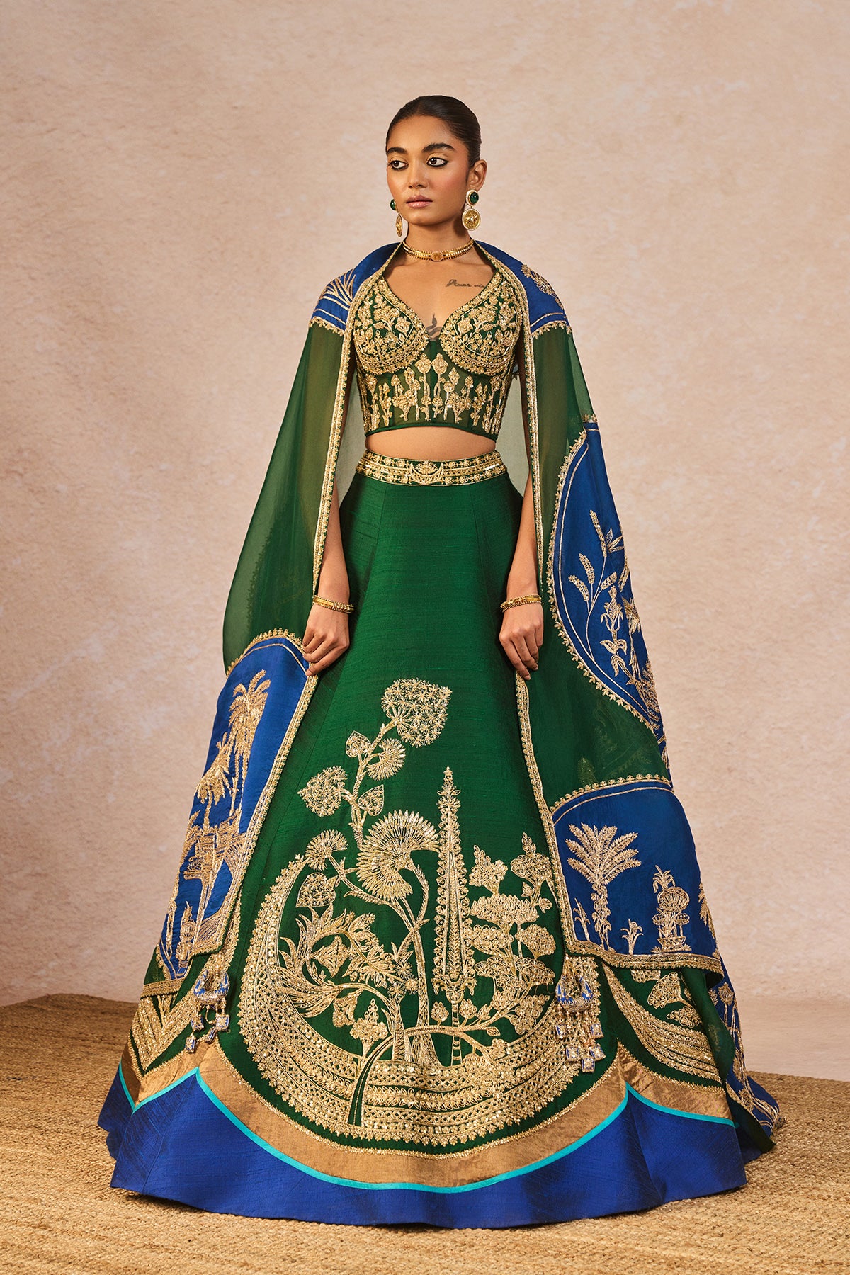 Mehendi Rachke Lehenga
