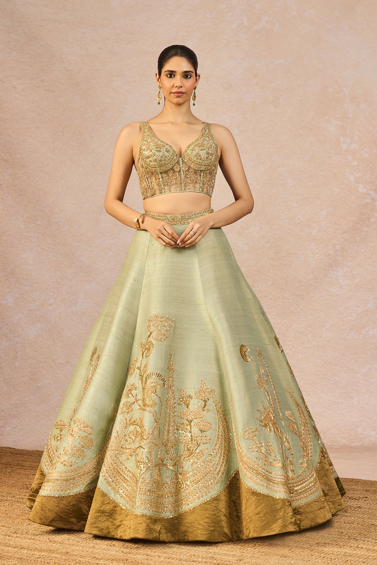 ‘Ikrar Hua’ Lehenga