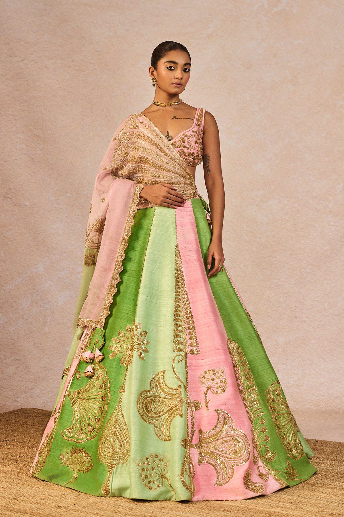 Gulposh Lehenga