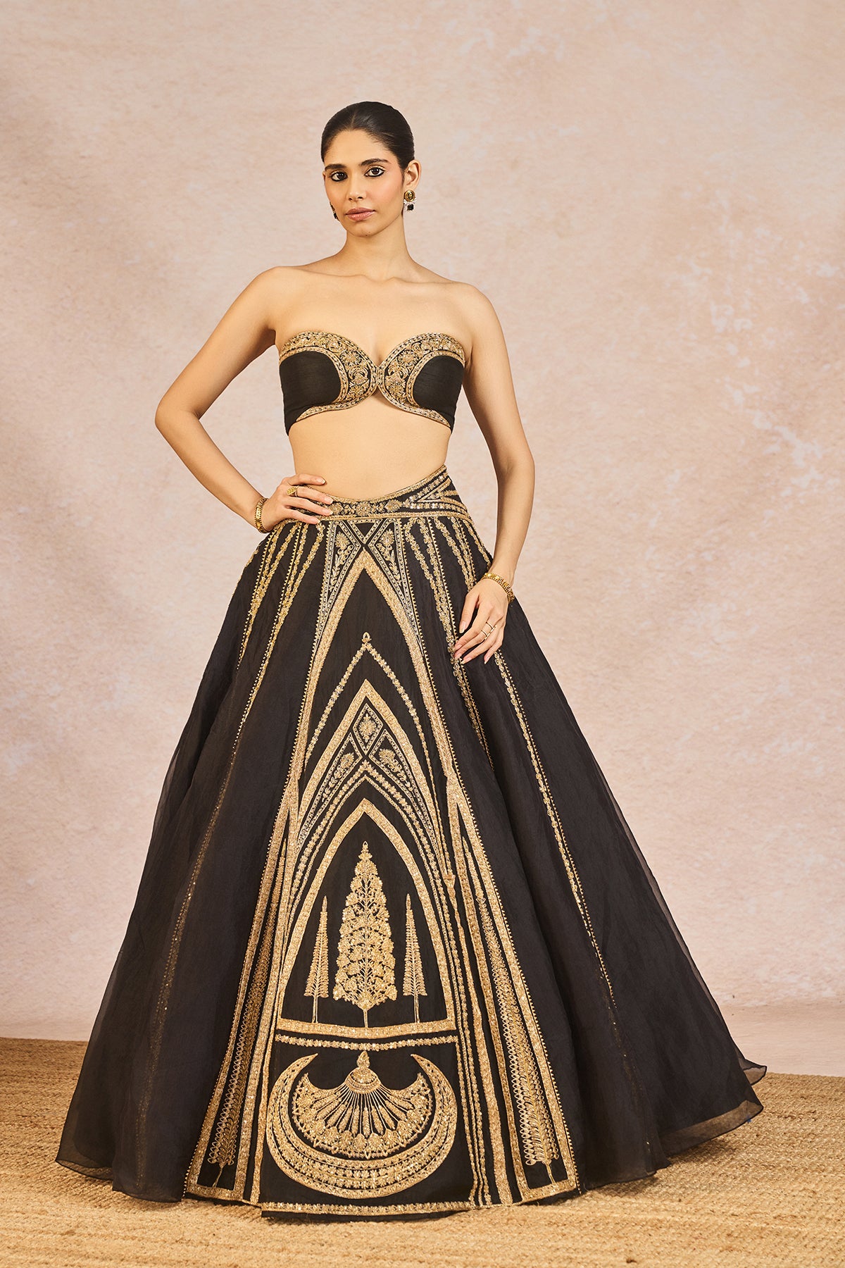 Aankhon Ka Paigam Lehenga