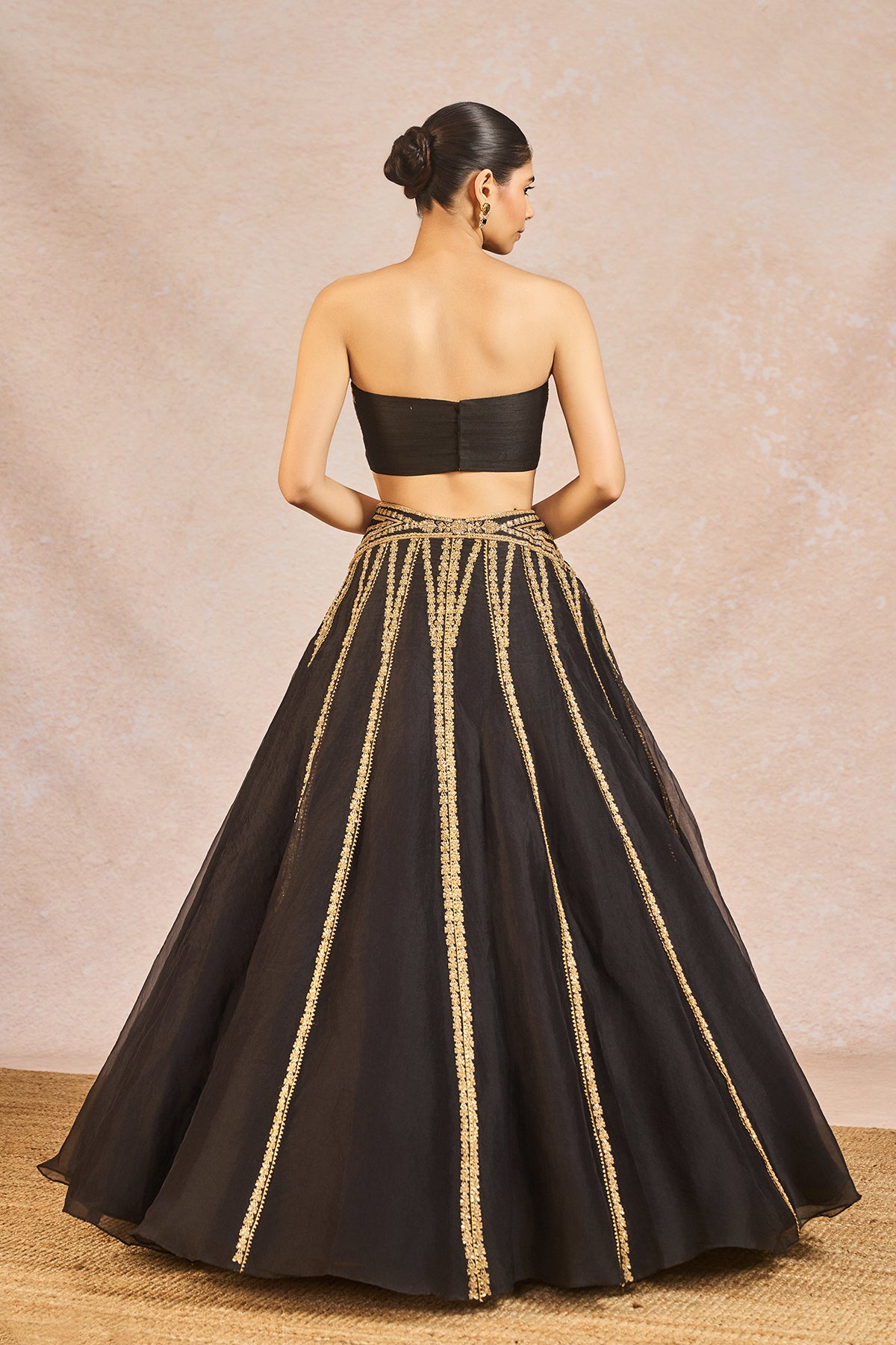 Aankhon Ka Paigam Lehenga