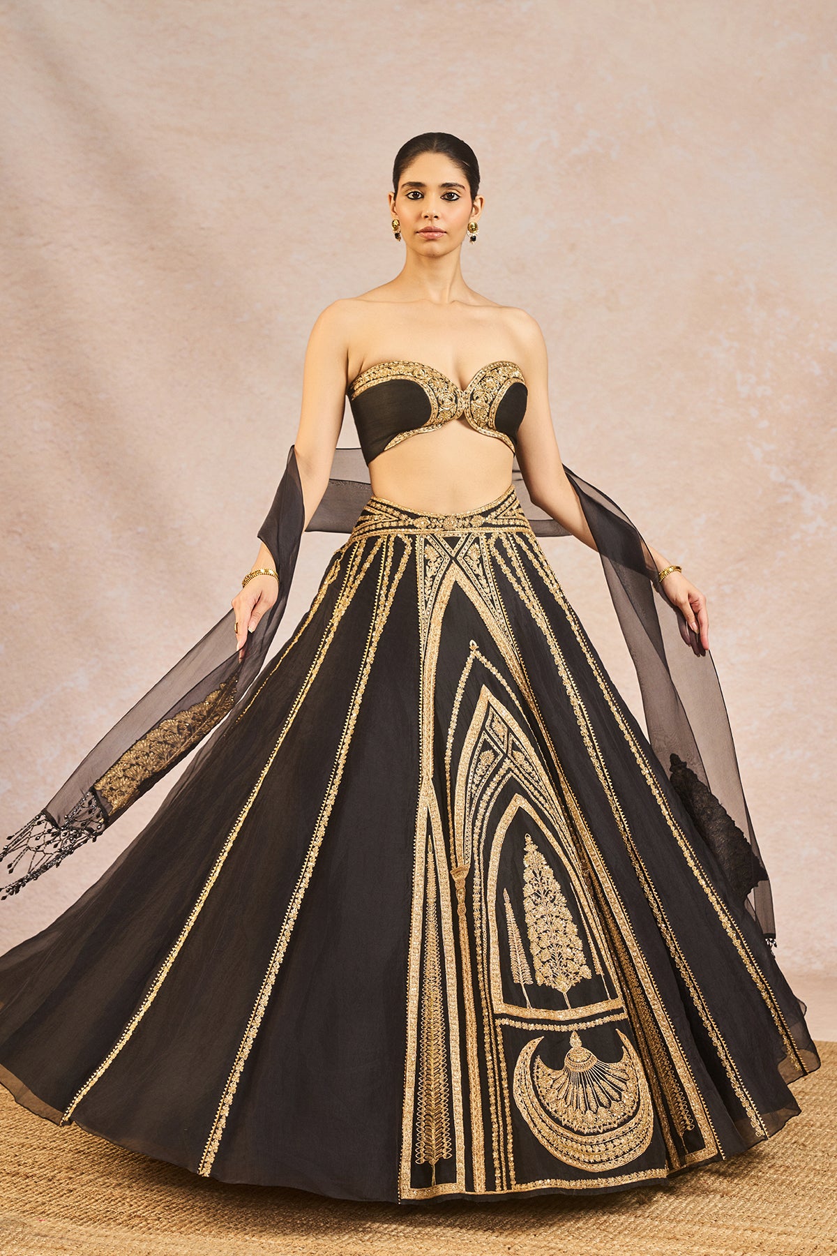 Aankhon Ka Paigam Lehenga